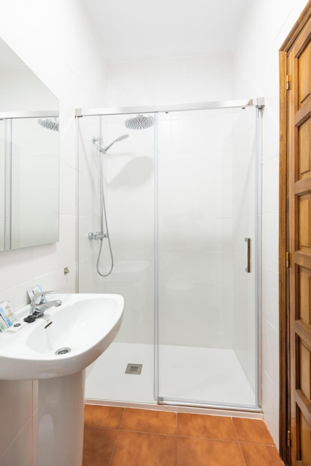 Hostal La Via Verde Sarrión エクステリア 写真