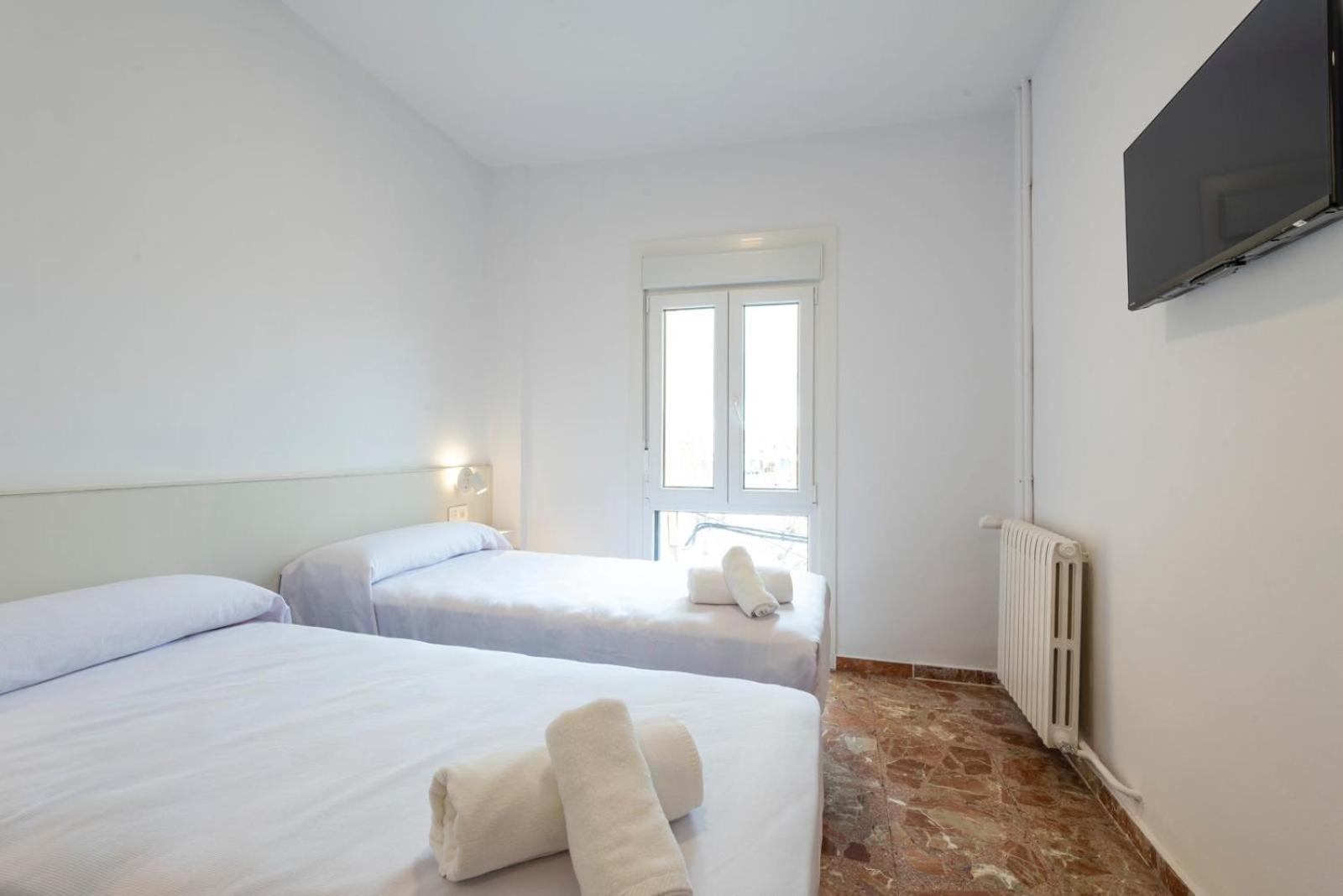 Hostal La Via Verde Sarrión エクステリア 写真